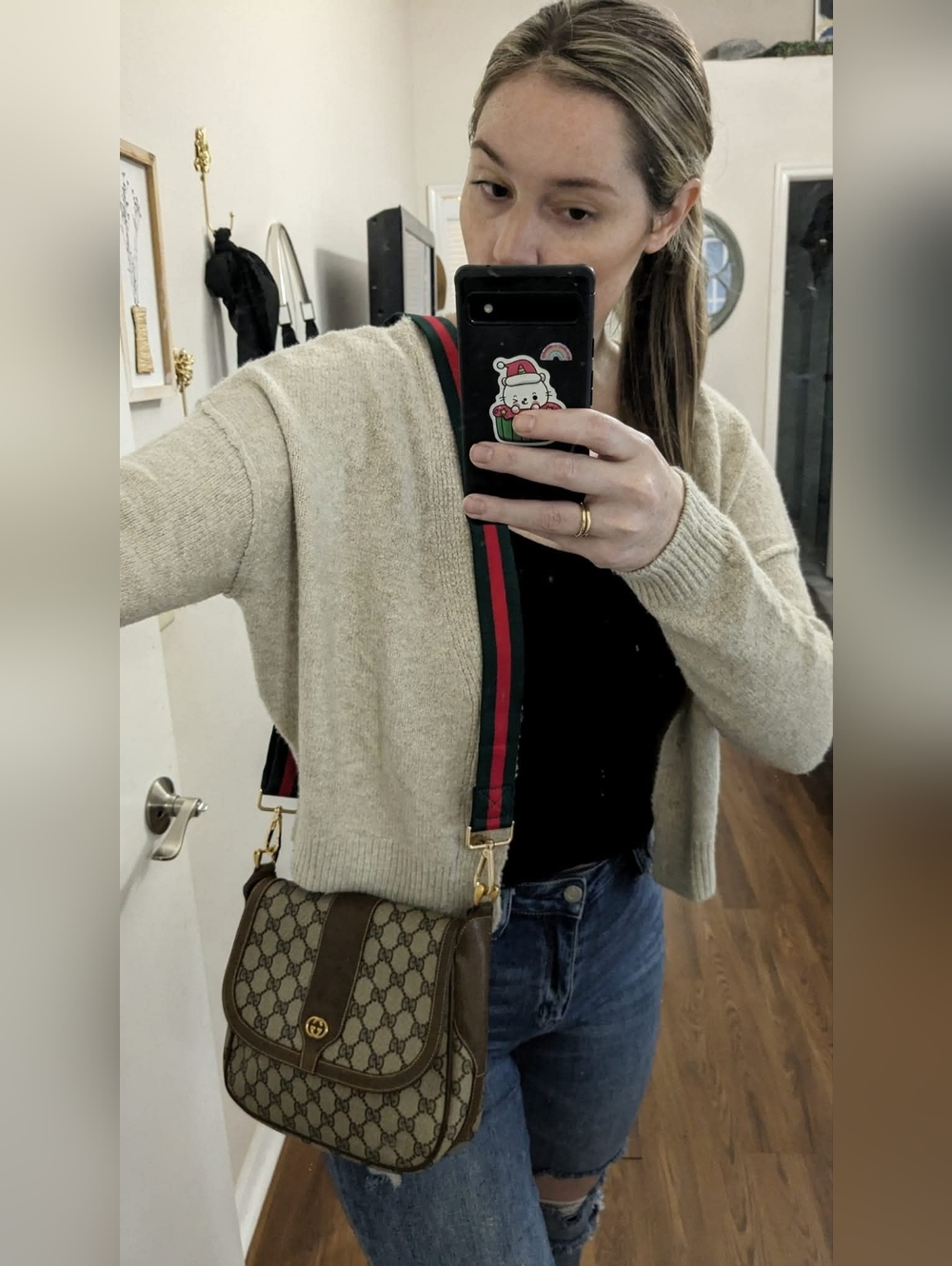 Gucci Vintage Crossbody Purse - Picture 12 of 12
